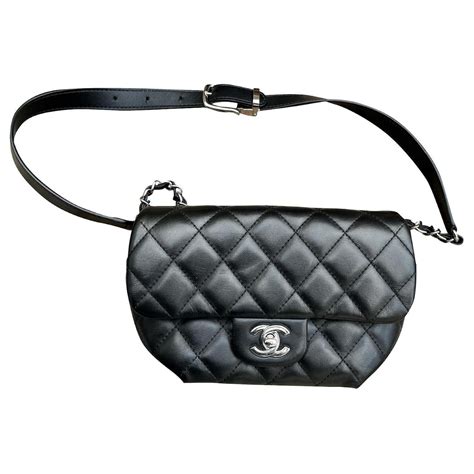 banane chanel prix|Chanel Banane Bag .